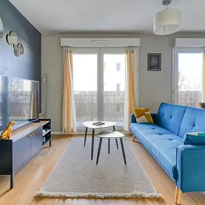https://la-suite-frenchie-88.fr-paris.fr