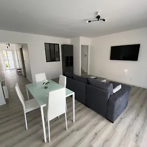 https://the-dream-house.fr-paris.fr